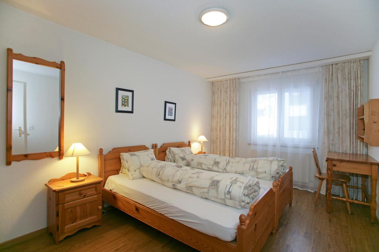 Baron / Baronesse Apartments Leukerbad Ruang foto
